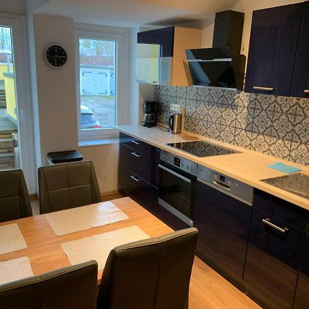 Grosse Gemuetliche Wohnung In Osnabrück מראה חיצוני תמונה